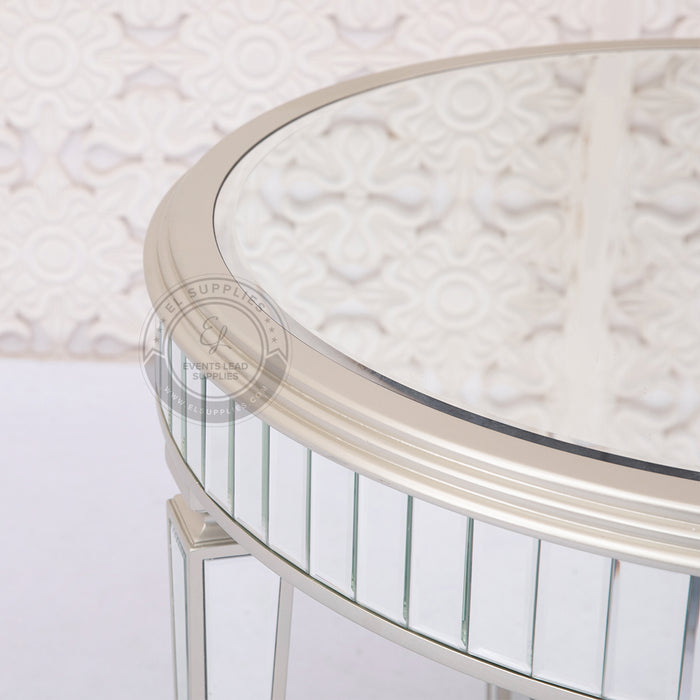 HANAME mirrored cake table Top close up