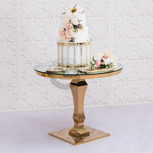 How to Create Your Wedding Cake Display - Wood-n-Crate Designs