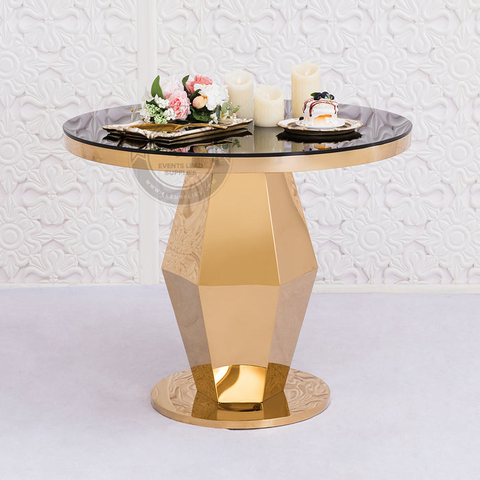 TILLIE Cake Table