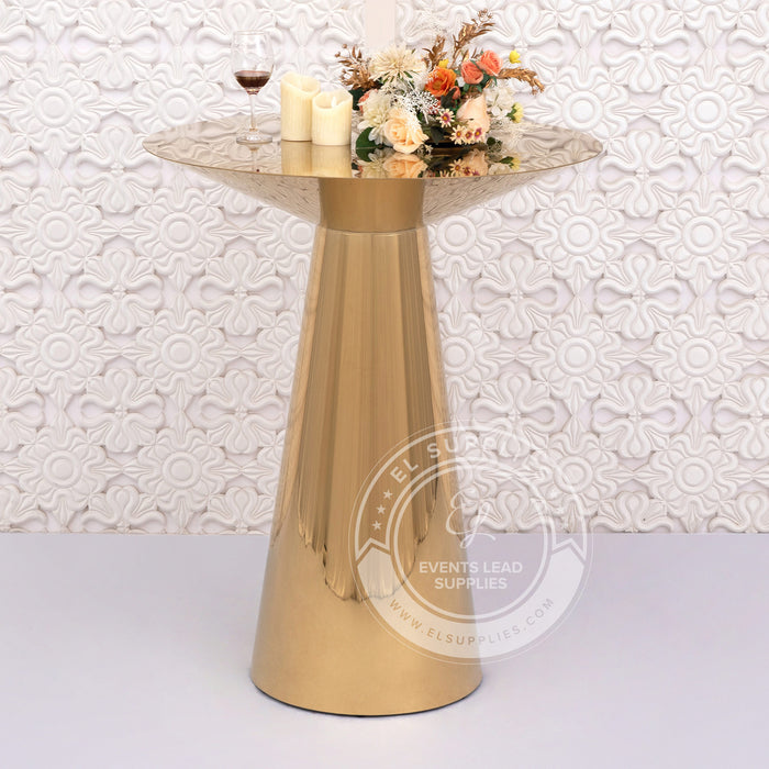 CONO Cocktail Table
